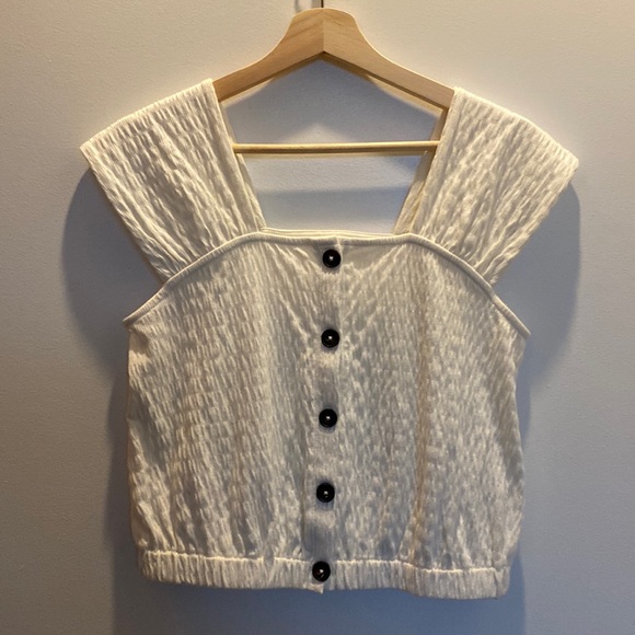 Madewell Crinkle Button-Front Top - Picture 2 of 6